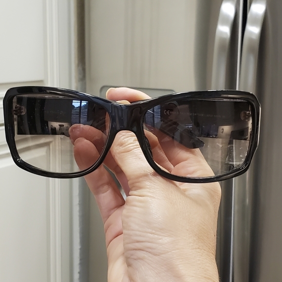 Sunglasses - Picture 2 of 4